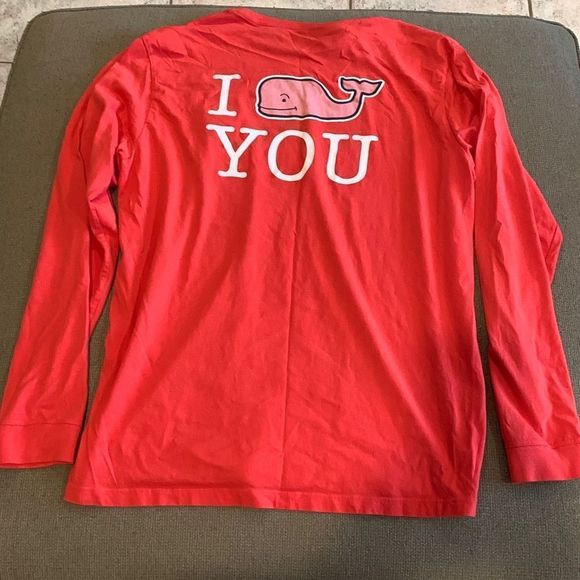 3 Vineyard Vines tshirts - Picture 8 of 11